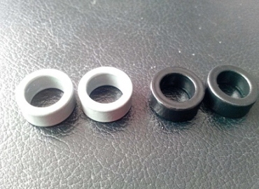 磁環(huán)電感磁芯應(yīng)該怎樣選擇？磁環(huán)顏色以及材質(zhì)之間有什么聯(lián)系？